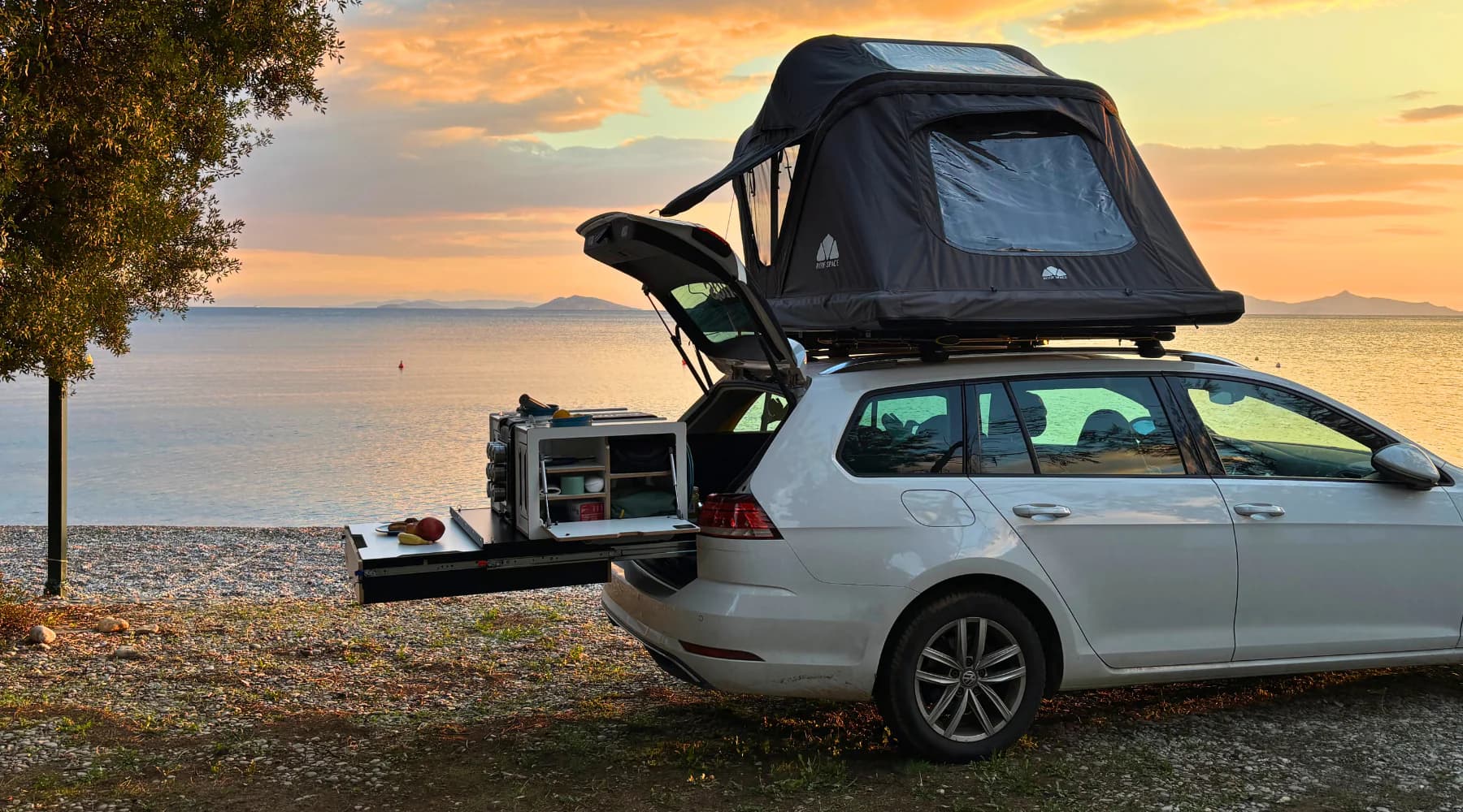 Comparatif : Les 5 meilleures tentes de toit (Rooftop Tents) pour transformer votre voiture en van