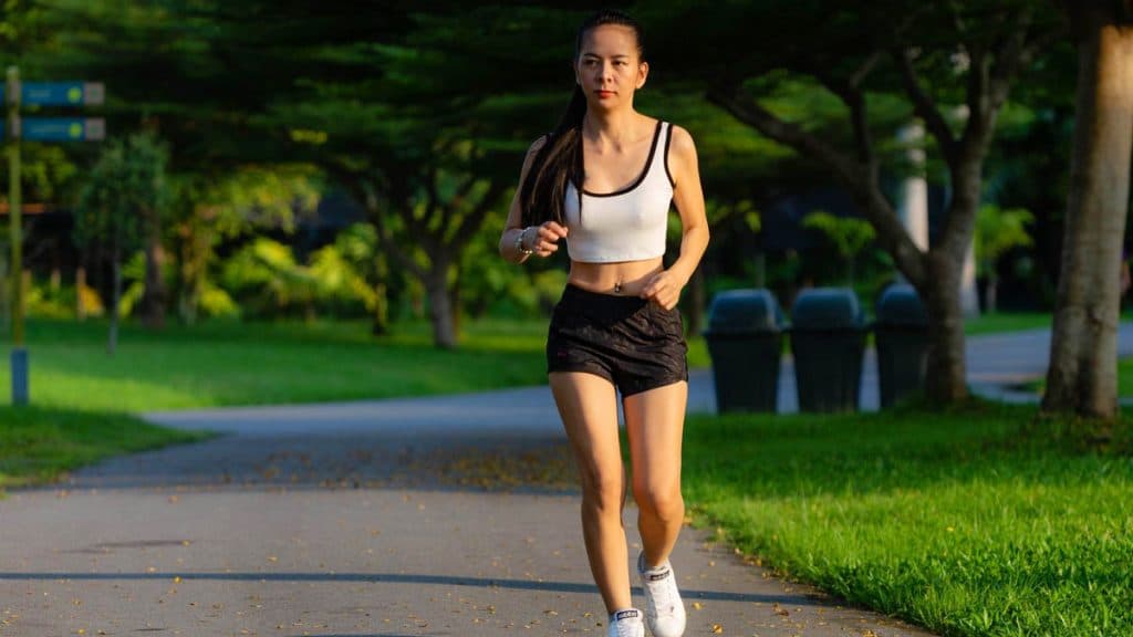 Marche japonaise (Interval Walking) : La méthode scientifique pour se remettre en forme en seulement 30 minutes